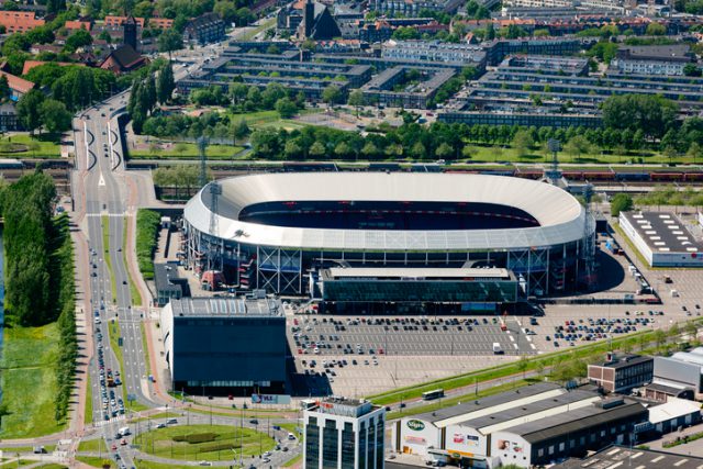 de kuip stadium