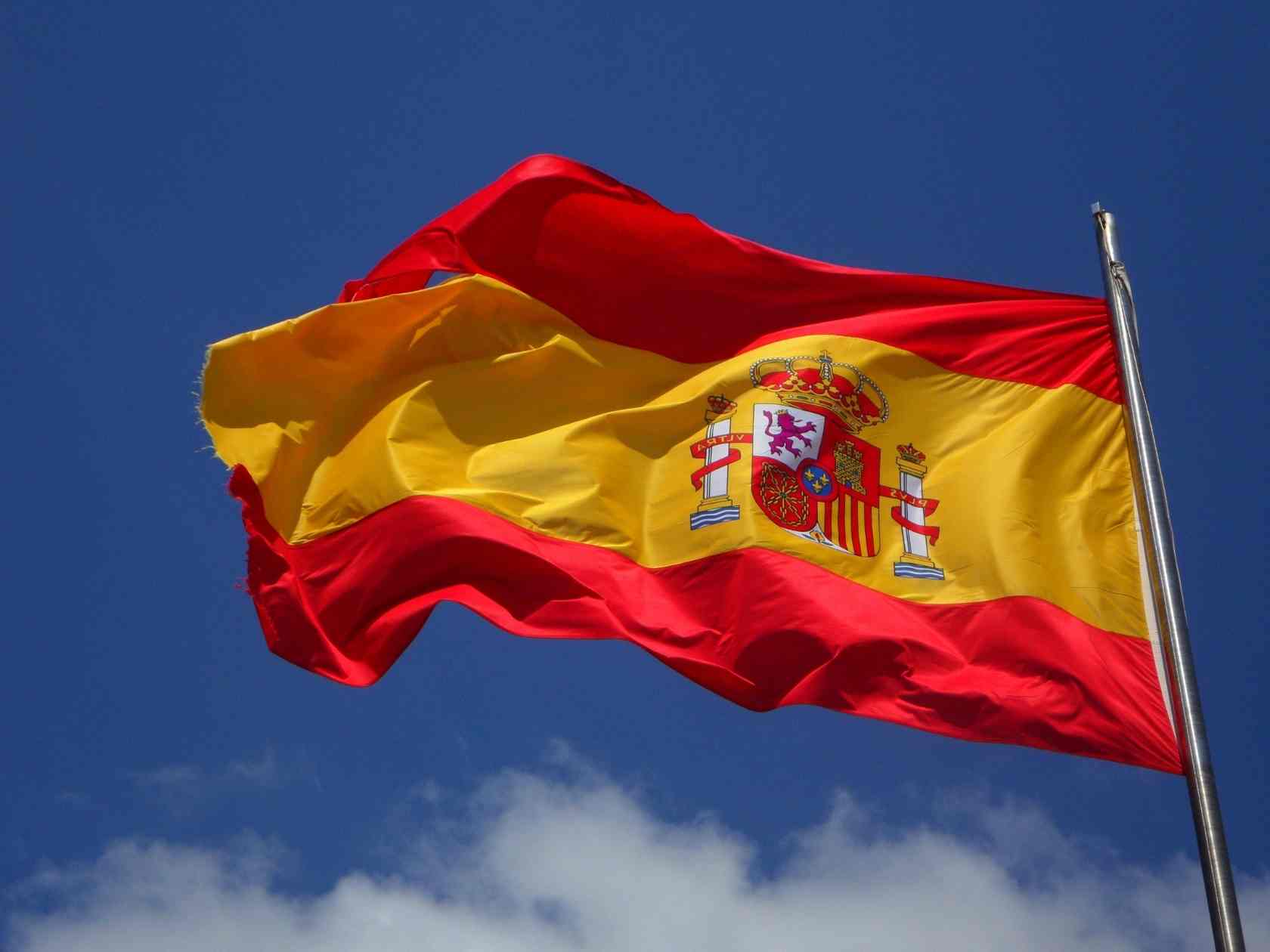 Need to Make a Call to Spain? Learn the Art of Saving Money on International Calling