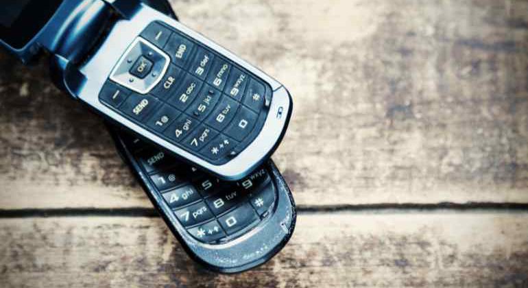 Dispose old mobile phones securely